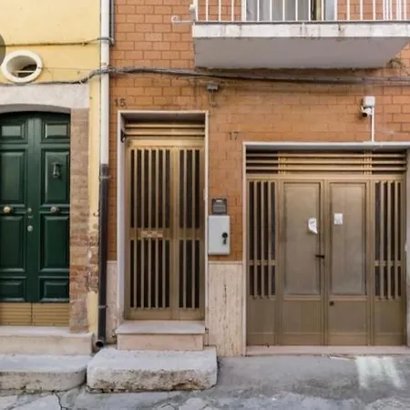 Apartment Palazzo Veliero Al Castello Torremaggiore